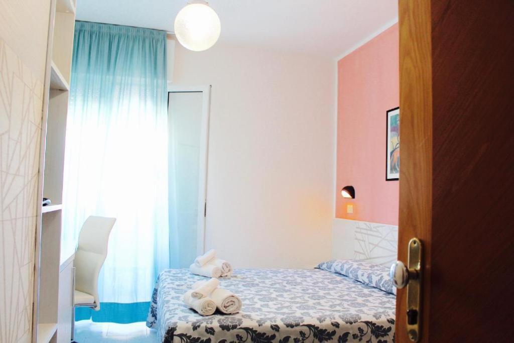 Hotel President Cesenatico Esterno foto